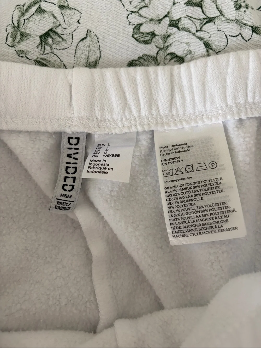 H&M Divided Sweatpants - Picture 4 of 4